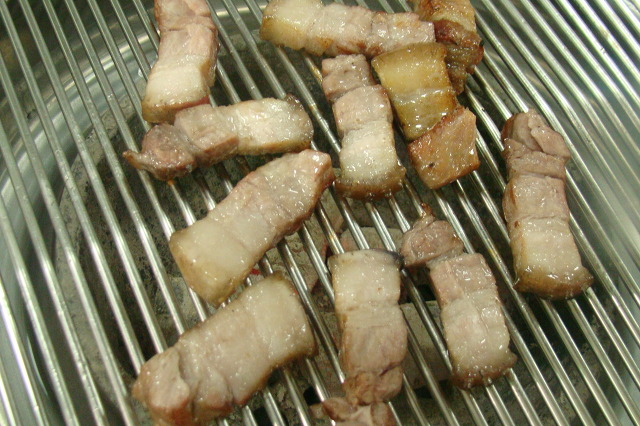 참나무장작구이 이미지