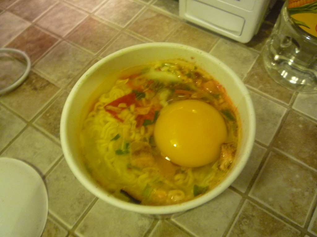 컵라면 진짜맛있고 품격있게 먹는방법 일명 달걀컵라면 | 인스티즈