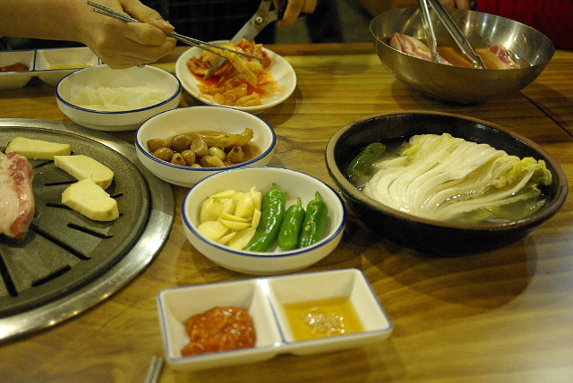 산청엔흙돼지 이미지