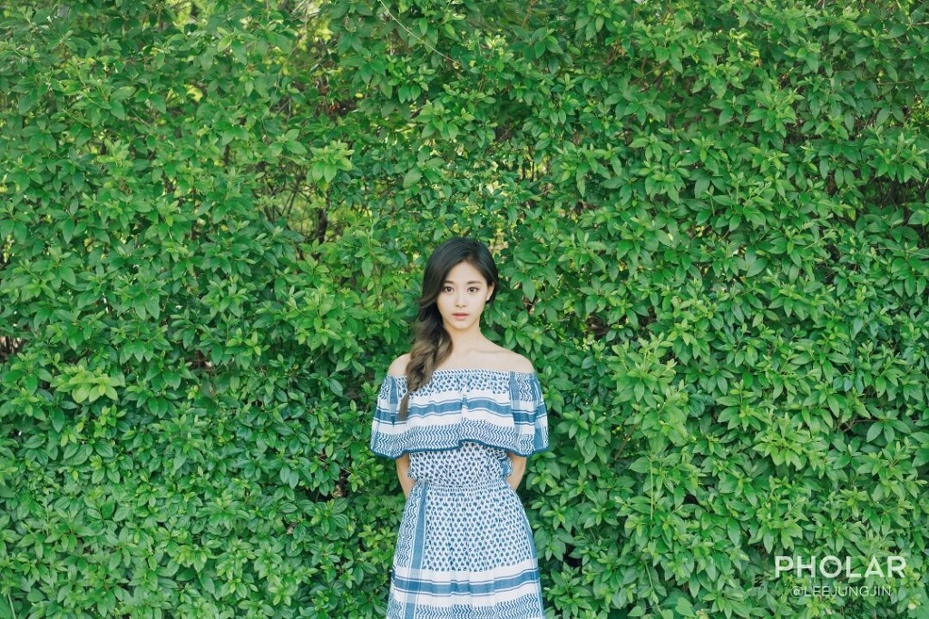 배우 이정진이 찍은 트와이스 쯔위 마지막 날 | 인스티즈