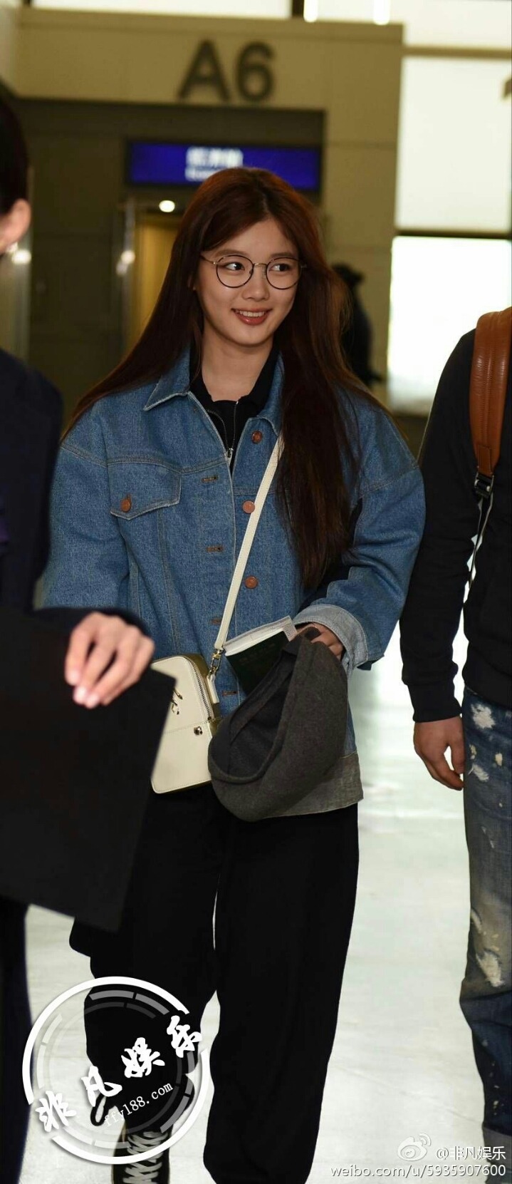 김유정 근황 | 인스티즈