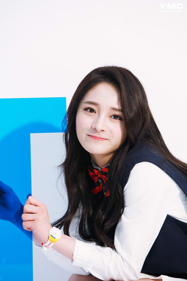 아이오아이 프리스틴 주결경 졸업사진 | 인스티즈