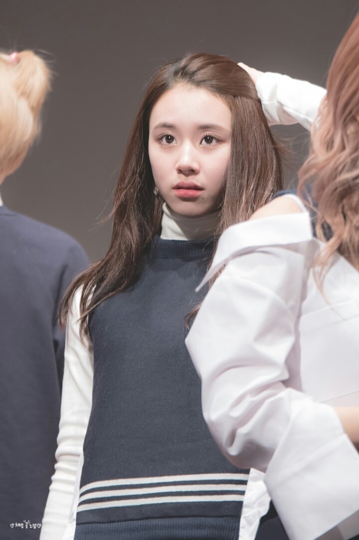손채영 고화질 배경 사진.jpg | 인스티즈