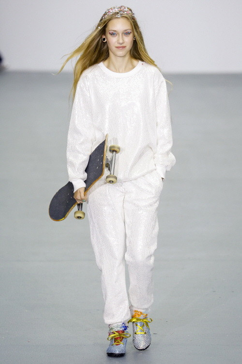 Ashish 아쉬쉬 2016 S/S RTW 컬렉션 | 인스티즈