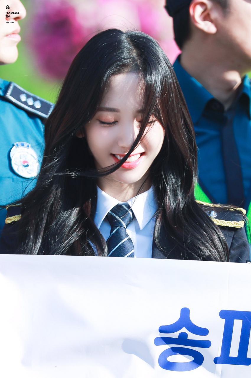 경찰복 입은 우주소녀 보나 | 인스티즈