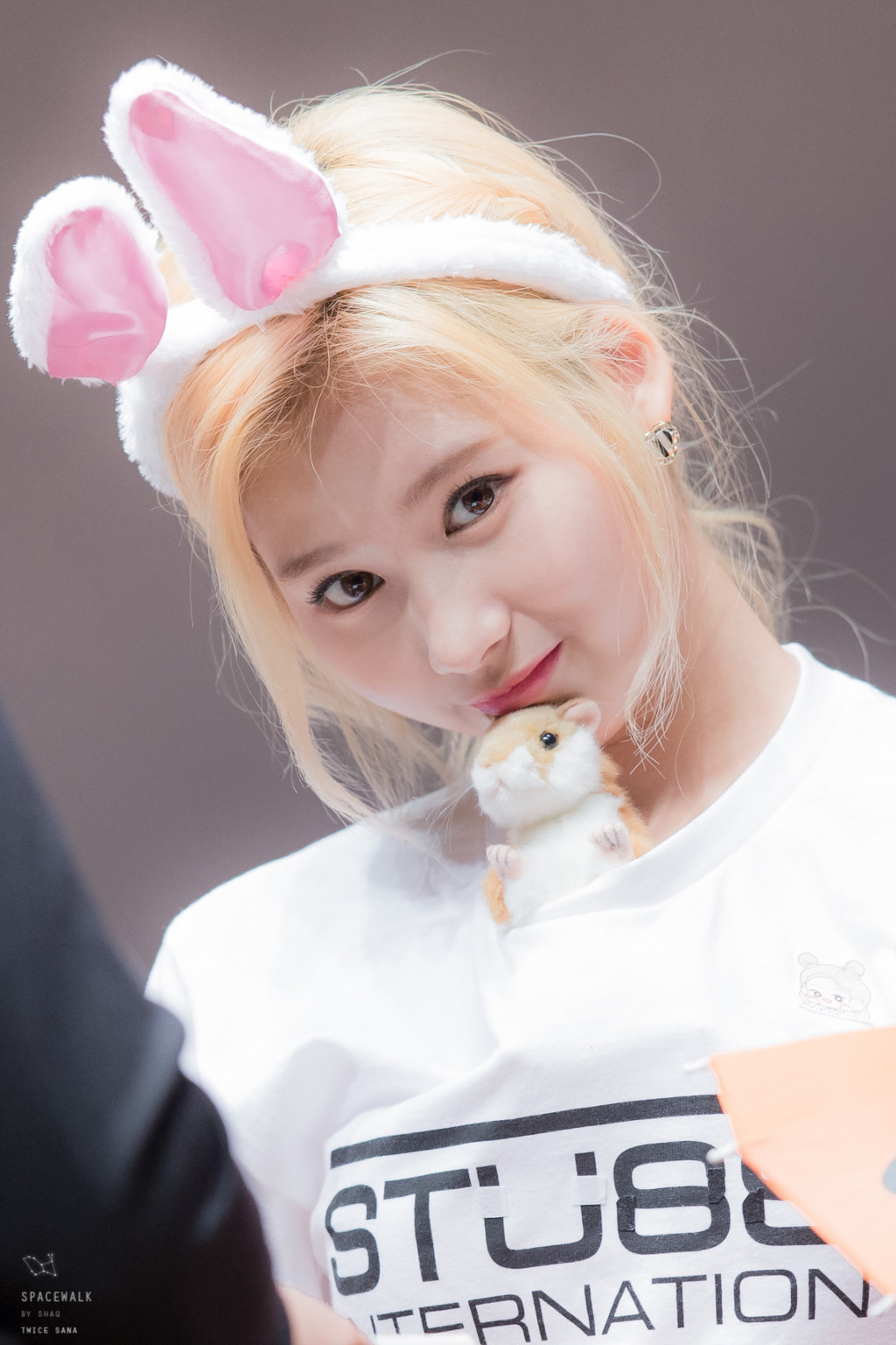 토끼 머리띠 트와이스 사나 | 인스티즈