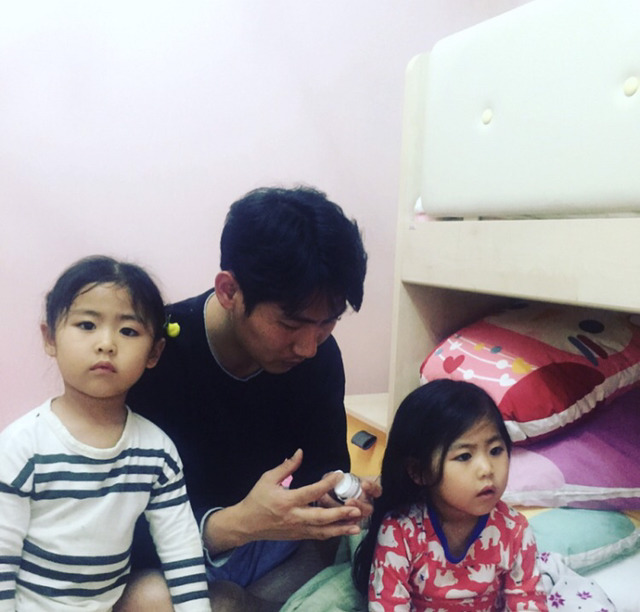 슈돌에 출연했던 슈의 일란성 쌍둥이 딸 라희,라율(+최근) | 인스티즈