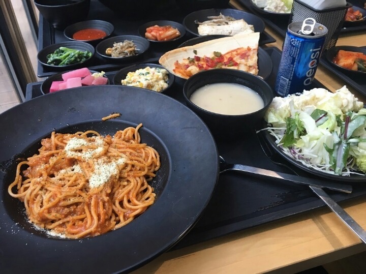 어느 게임회사 구내식당 클라스.jpg | 인스티즈