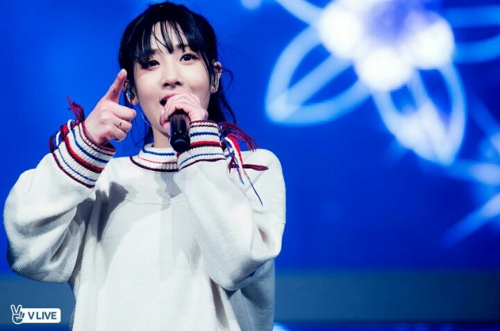 흑발이 너무 이쁜 러블리즈 지애 | 인스티즈