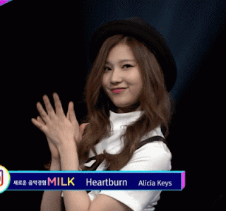 [트와이스] 미나토자키 사나 .gif | 인스티즈