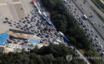 막힌다고 휴게소 가로지르던자들의 최후 | 인스티즈