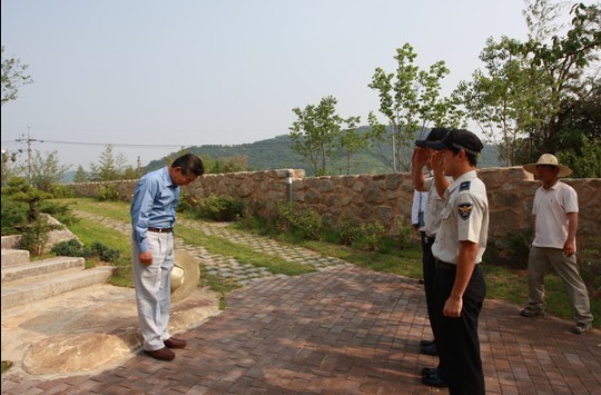 국민에게 고개숙이는 대통령 | 인스티즈