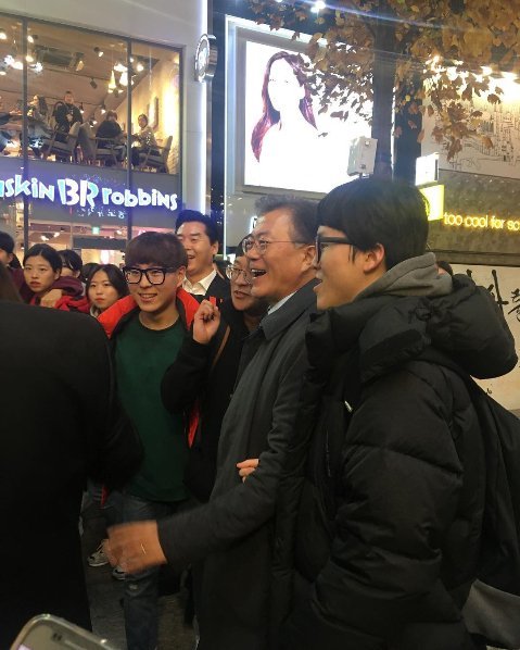 오늘자 문재인 대구 촛불.jpg | 인스티즈
