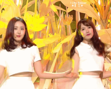 160717 인기가요 여자친구 - 너 그리고 나.gif | 인스티즈