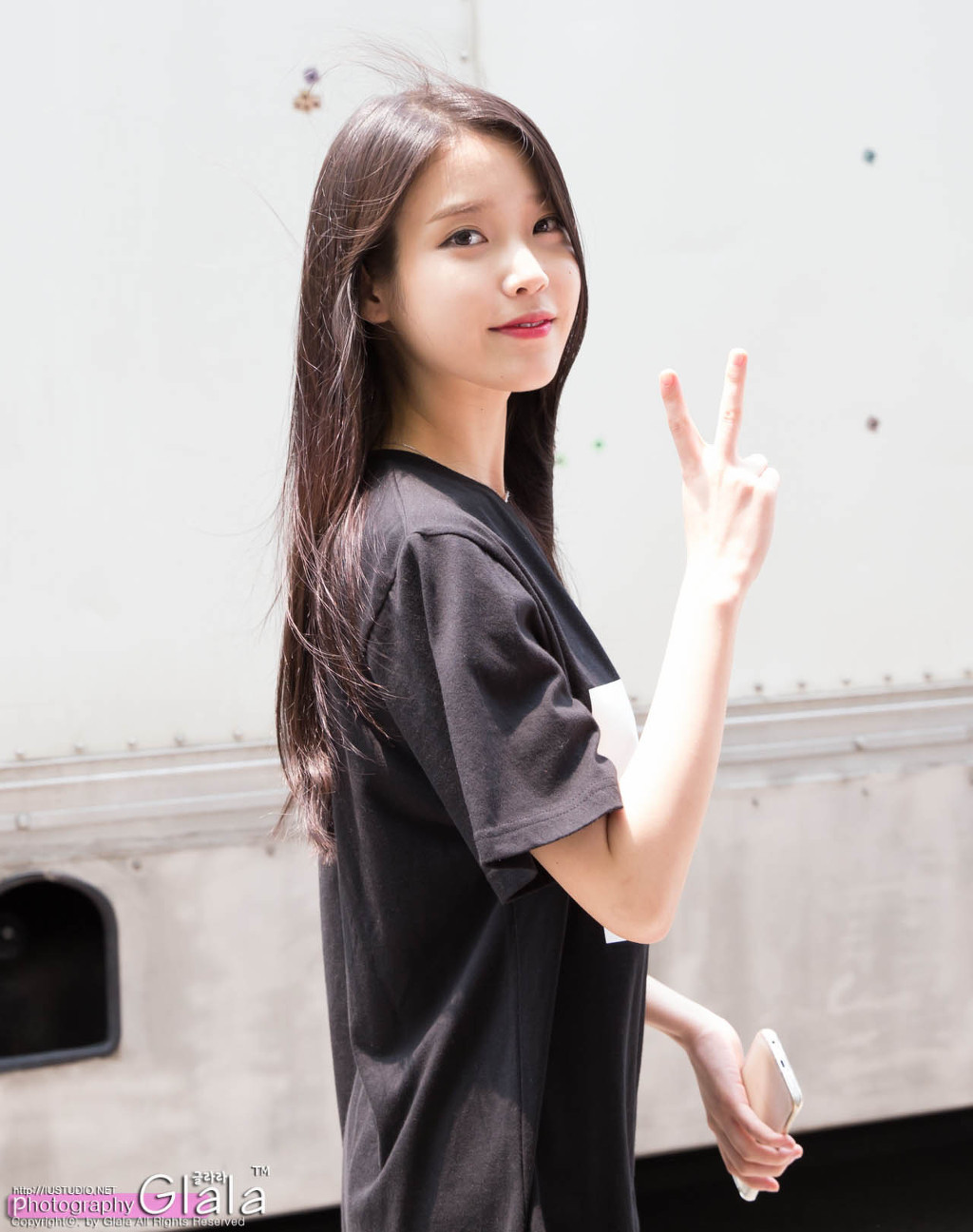 아이유 브이.gif | 인스티즈
