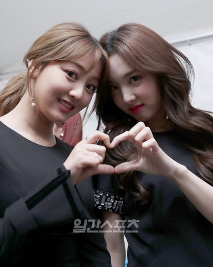 지효 × 트와이스 케미 | 인스티즈