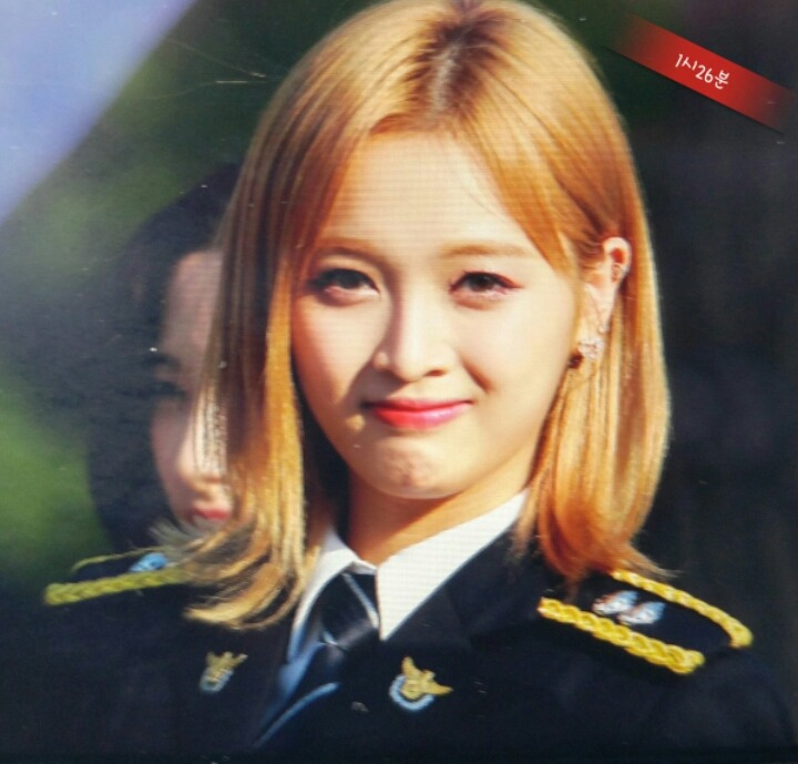 경찰 제복 입은 우주소녀 | 인스티즈