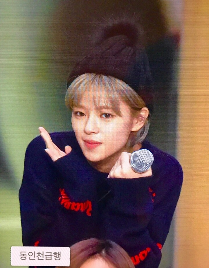 모자가 잘 어울리는 트와이스 정연이 | 인스티즈