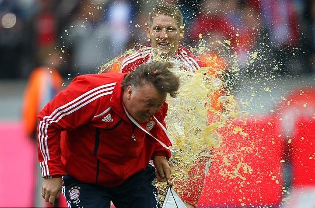 벌써부터 그리워 지는 당신 이름 불러봅니다 | 인스티즈