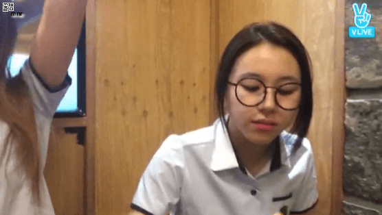 브이앱 급식단.gif | 인스티즈