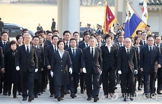 더불어민주당의 개혁 과제에 동의한다면, 문재인 대통령의 정책을 응원한다면, 민주당 의원을 지지한다면! | 인스티즈