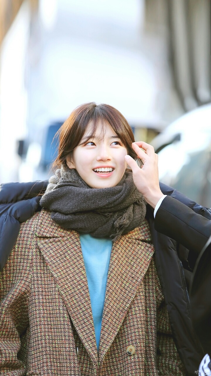 수지네 집에 가면 볼 수 있는 여자연예인들 | 인스티즈