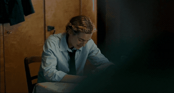 20살 연하 남자애가 제 주위에서 얼쩡거리길래, 기냥 콱...* ^^ * .gif | 인스티즈