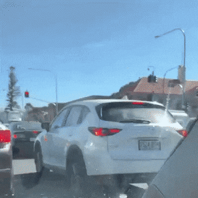 아...아아아 저 차 어쩌냐 ...아.....헐 ㅠ(거미주의).gif | 인스티즈