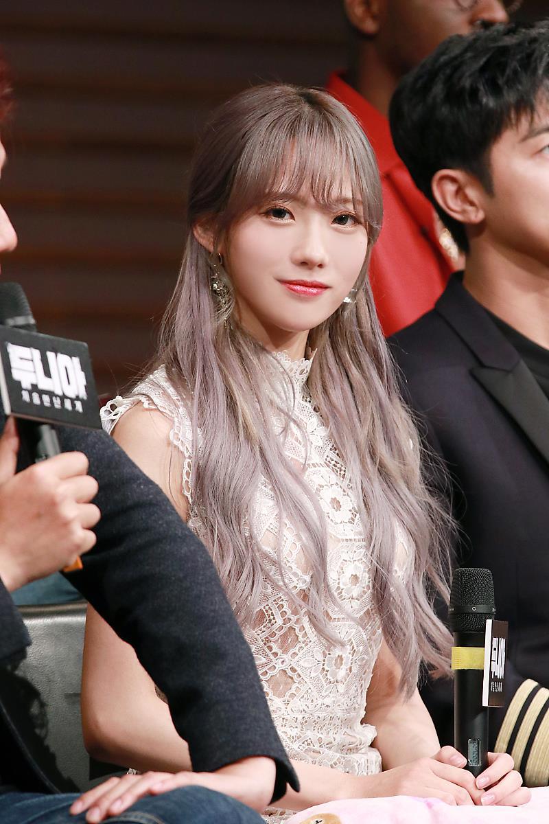 우주소녀 포스트 두니아 제작 발표회 루다 | 인스티즈