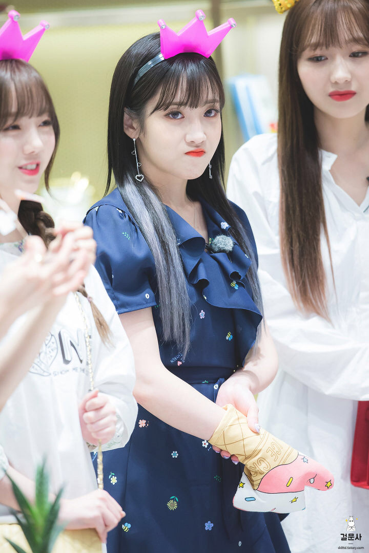 [러블리즈] 내일은 쉬는 날이라서 지애 | 인스티즈