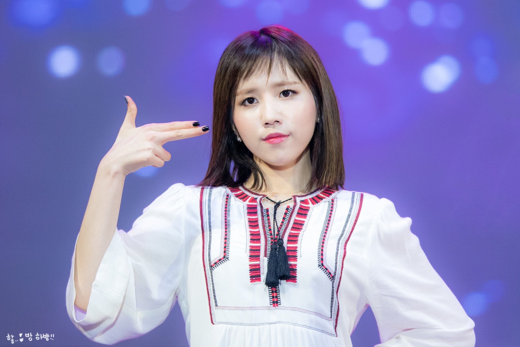 [러블리즈] 비가 오면 할 일이 많이 없어서 명은이 | 인스티즈