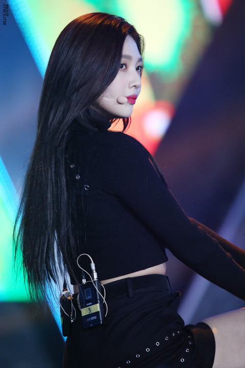 레전드 찍은 코뮤페 올블랙 조이.jpg | 인스티즈