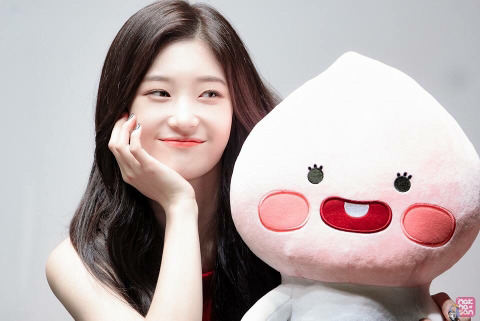 오늘 생일인 핵미모 | 인스티즈