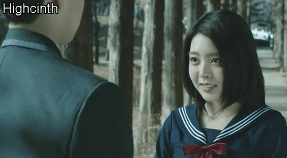 오마이걸 유아 오프숄더.gif | 인스티즈