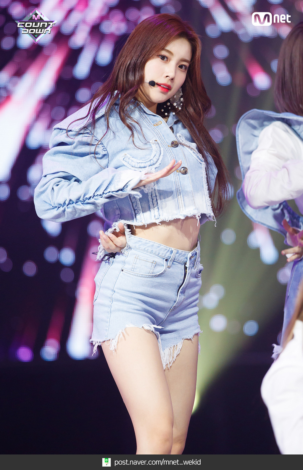 아이즈원 장원영 김민주 강혜원 얼굴 합치기 ㄷㄷ | 인스티즈