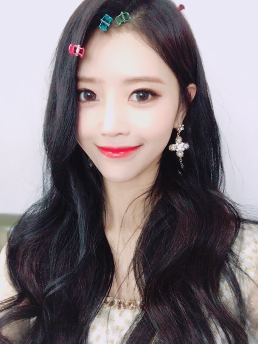 [러블리즈] 피자 먹고 온 사이에 좋은 소식을 들어서 미주 | 인스티즈