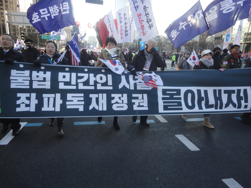 더블클릭을 하시면 이미지를 수정할 수 있습니다