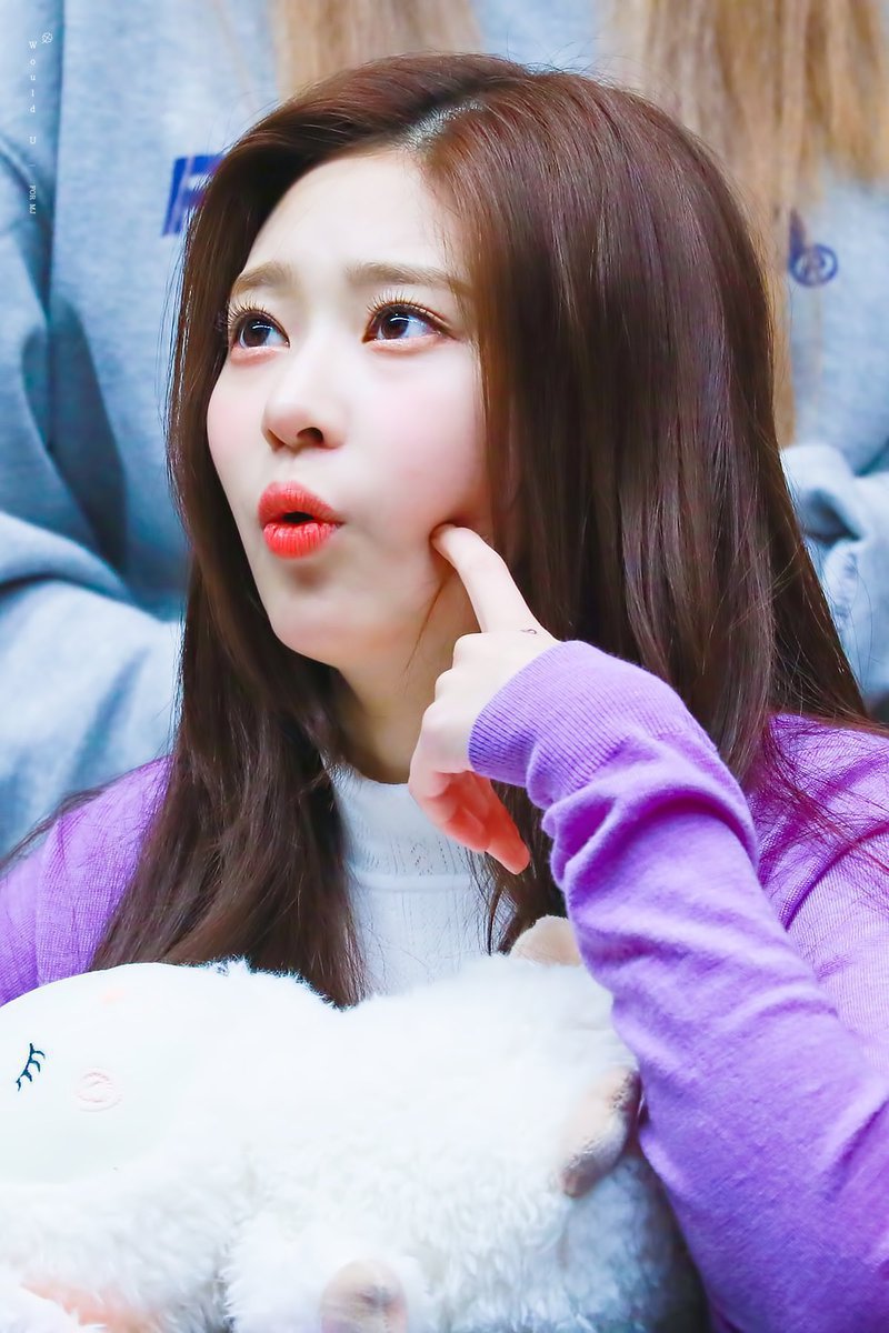 새로 바뀐 G마켓 메인사진 (아이즈원 김앤장) | 인스티즈