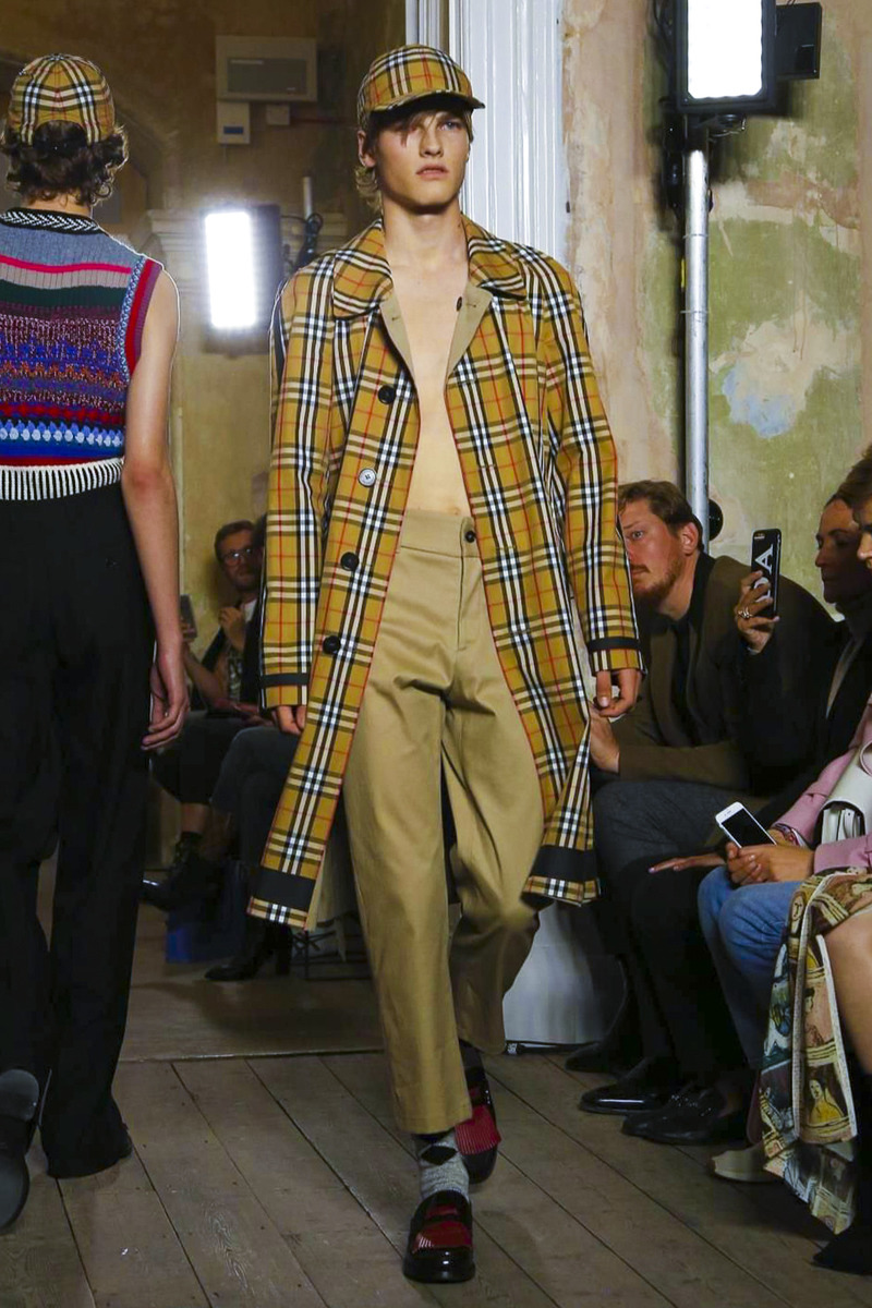 버버리 2017 F/W 컬렉션 | 인스티즈