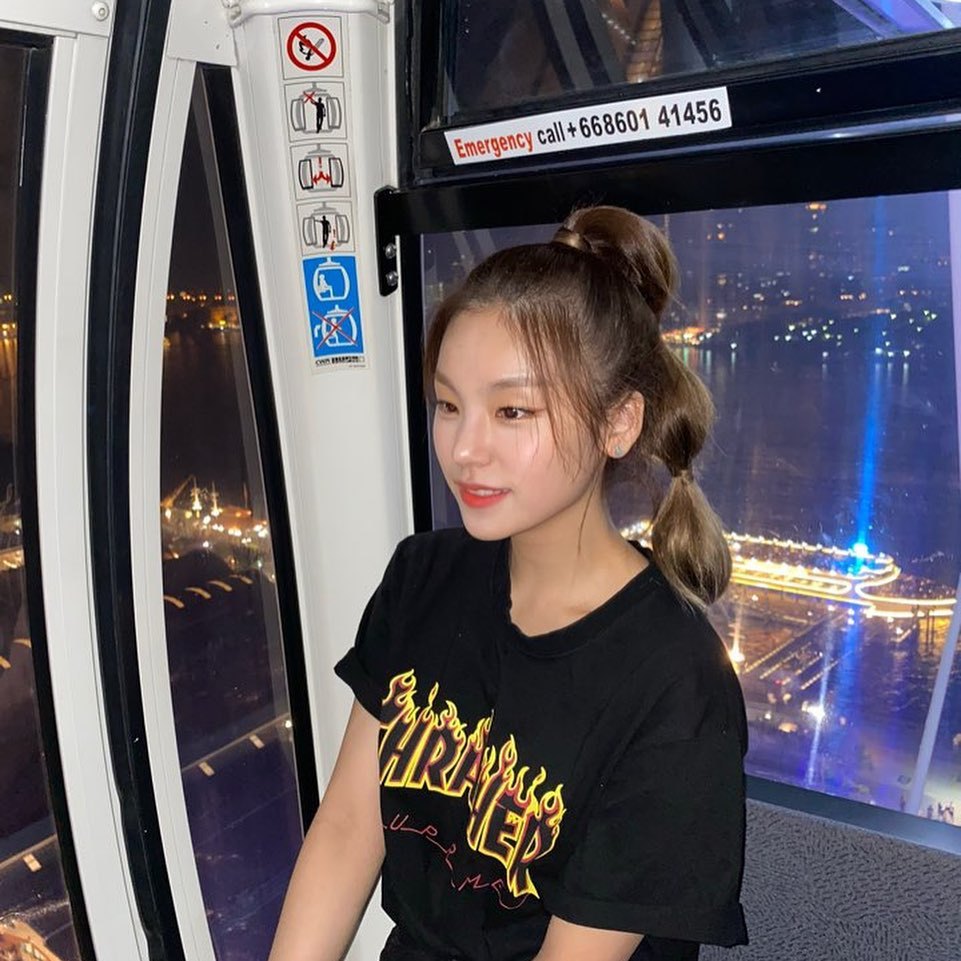 오늘 폭풍 업뎃한 ITZY 인스타그램.jpg | 인스티즈