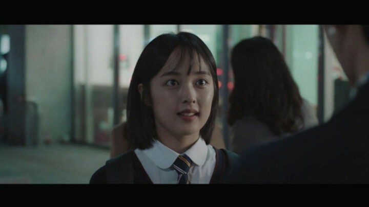 거의 9년 가까이 교복입고 연기하는 여배우ㄷㄷㄷ | 인스티즈