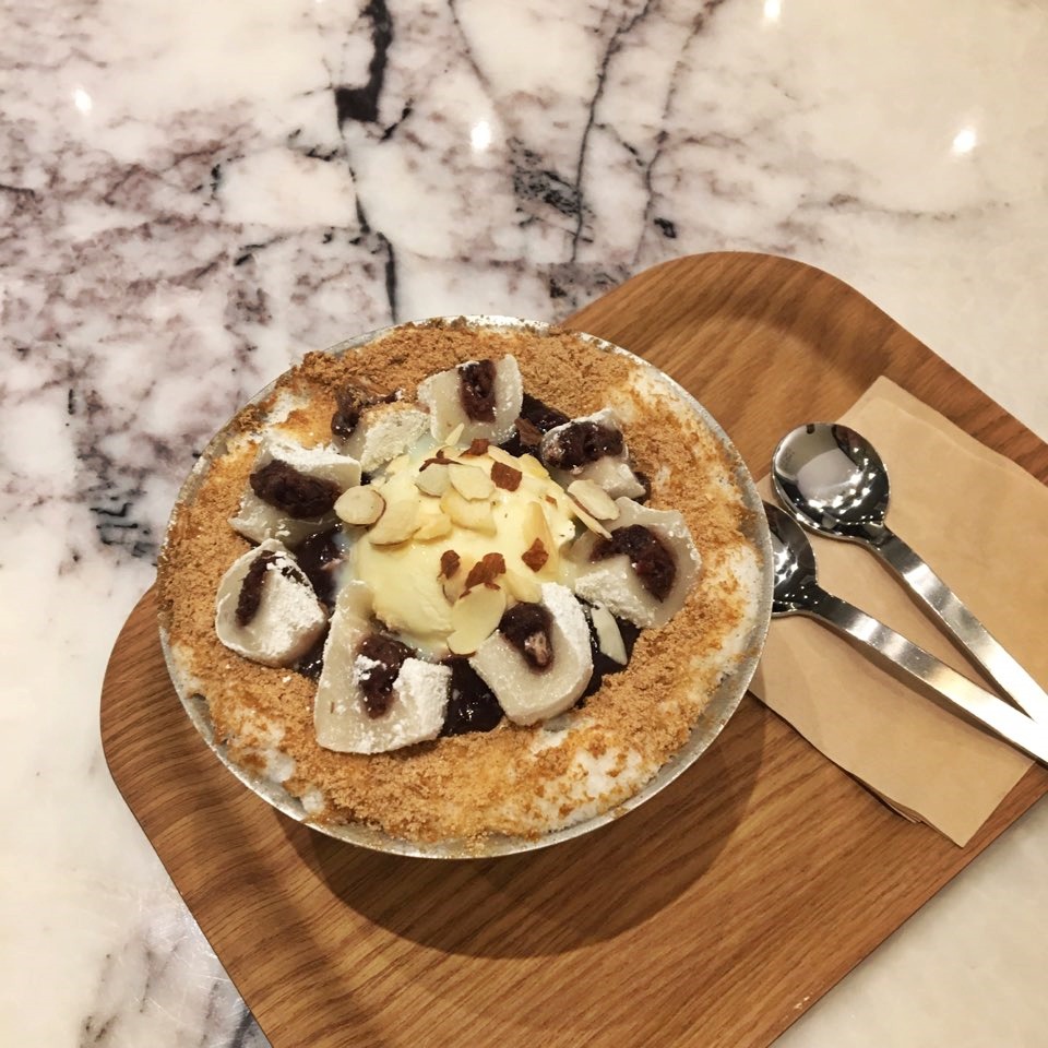 카페욜로 이미지