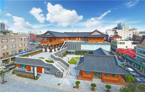  우리나라에 속속히 들어서는 한옥풍 건물들 | 인스티즈