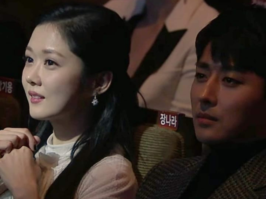 KBS시상식) 장나라를 현실남편 눈빛으로 쳐다보는 손호준.JPG | 인스티즈