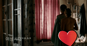 20살 연하 남자애가 제 주위에서 얼쩡거리길래, 기냥 콱...* ^^ * .gif | 인스티즈