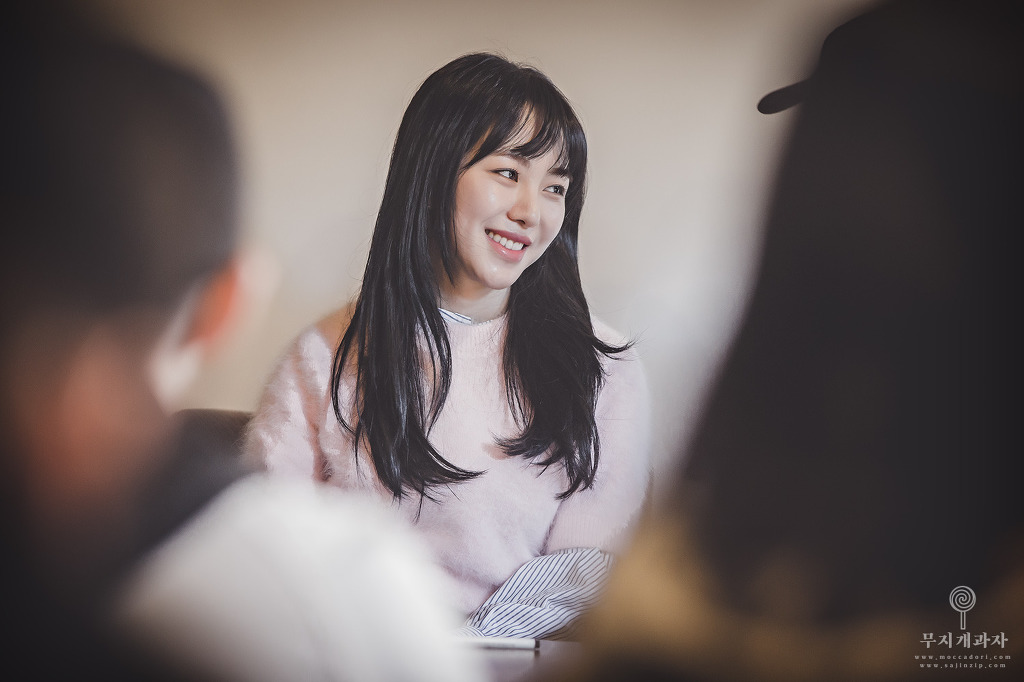 민아랑 같이 영국 해이페스티벌 가고싶다 | 인스티즈