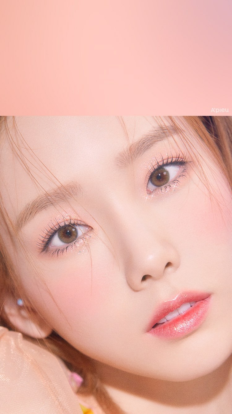 99C90F4C5ECA972222F575