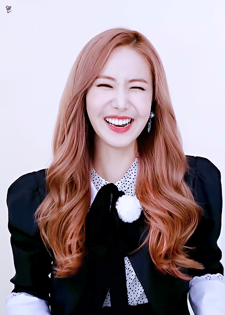 날씨가 너무 좋아서 쓰는 여자친구 신비.jpg.gif | 인스티즈