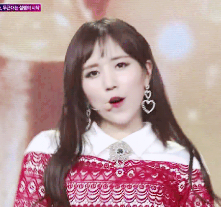 [러블리즈] 12시간을 자니 피로가 많이 회복된 것 같아서 명은이 | 인스티즈